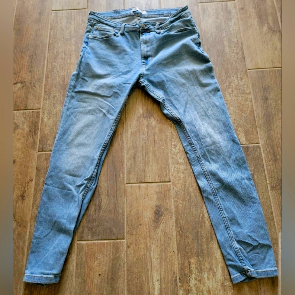 Zara Man Basic Skinny Jeans